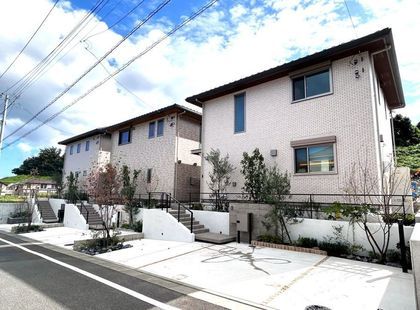 M f7ba8df1 6754 4e1e a4e5 c19cca2acfc2