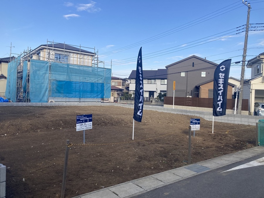 Xl c0e55aec 4cc4 4f81 b880 1992a5c4007a