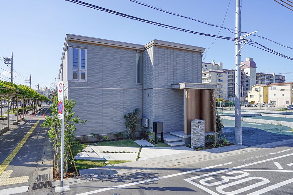 D42155ae 1549 4b97 8eee 03ef6d69d93a