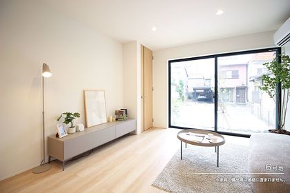 M 2ab4c26b 5b34 4ce9 b484 7eeb086eb7fd