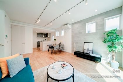 セキュレア世田谷上用賀3丁目II　(分譲住宅)