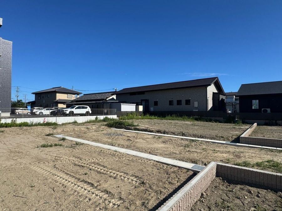 パークナードテラス恩地町(建築条件付)