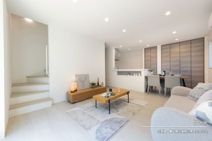 M 9e534683 d339 4b91 9447 3696aaf75108