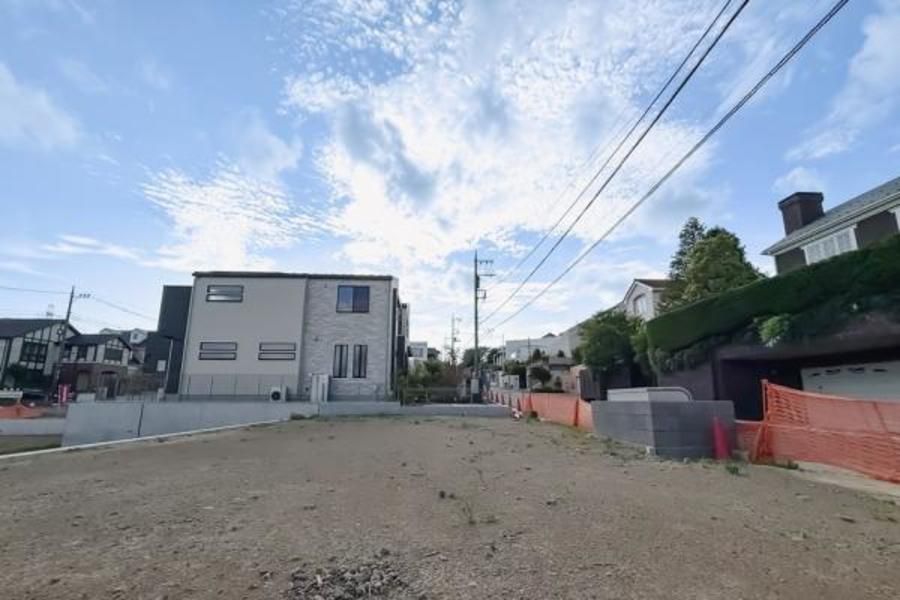 ブランシエラガーデンあざみ野南