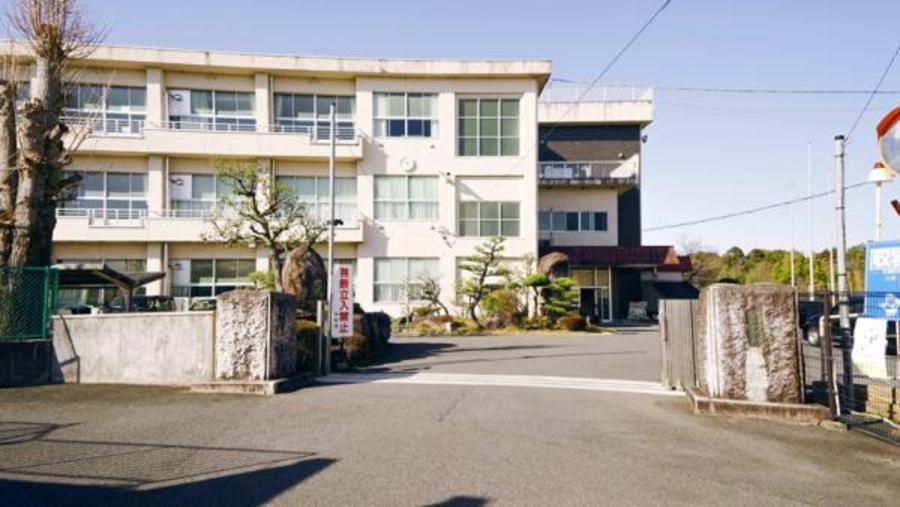 ウルオイテラス菰野