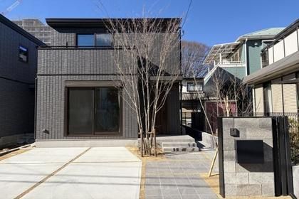 M b479894b fd8d 425a a641 80af5861e482