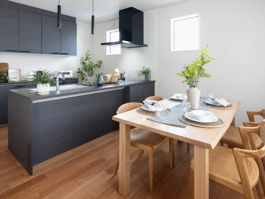 フォレストガーデン八尾木