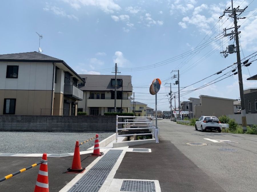 パークナードテラス平岡町一色(建築条件付)