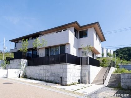 M 90b05b5e a34c 4a46 996d cc11dd5ca51a