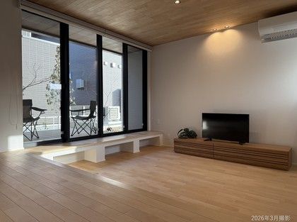 M c679f24a 1d34 4835 9f28 8c47665f5b95