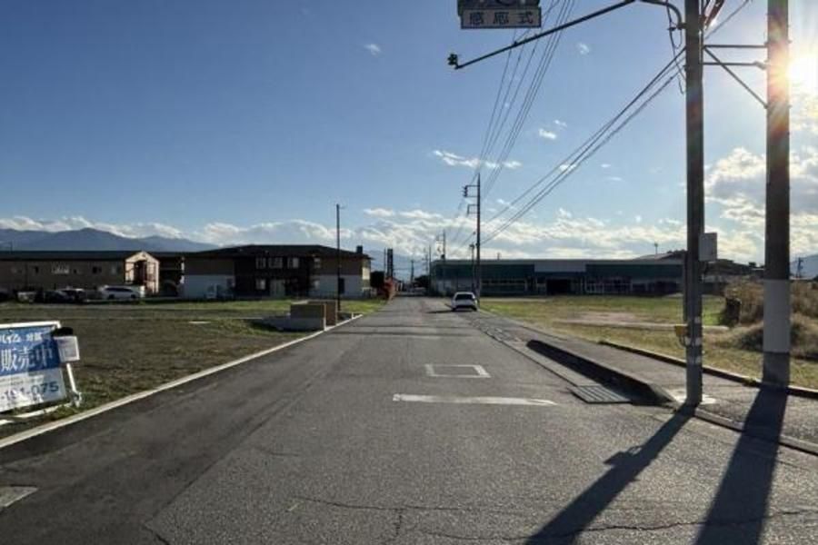 スマートハイムプレイス山梨市小原東II