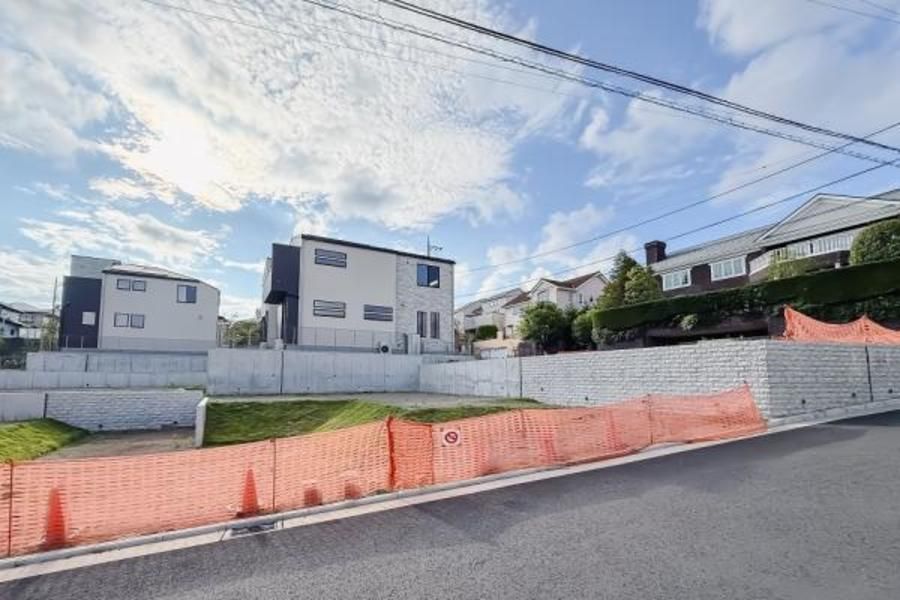 ブランシエラガーデンあざみ野南