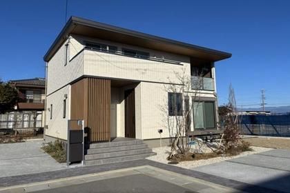 M d8ba8dc9 0d3b 4bf4 8932 0e364caf0c5d