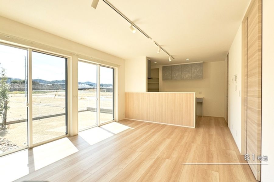 サンズテラス長谷イースト(分譲住宅)