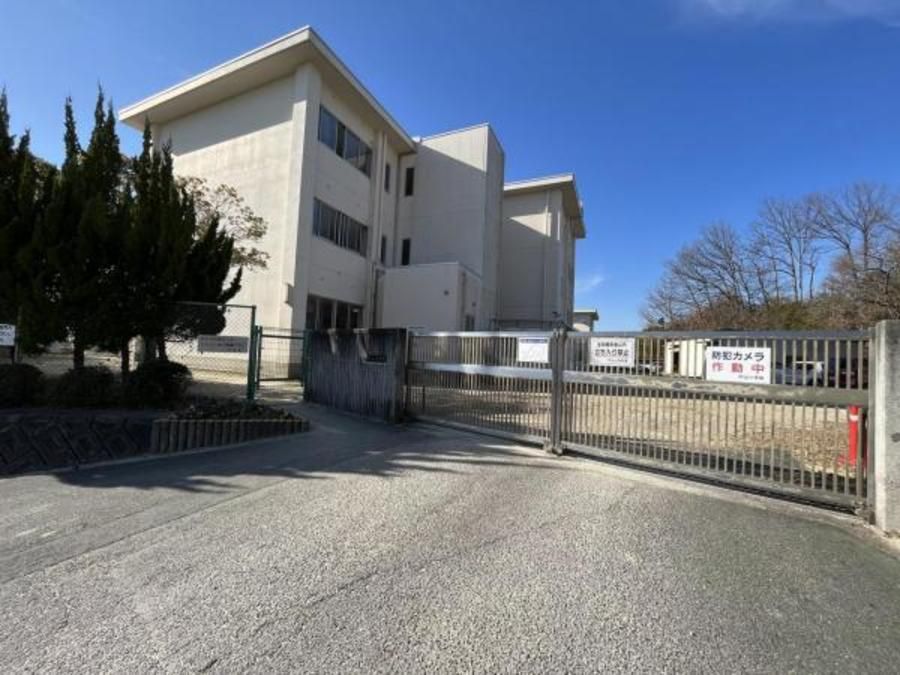 クリザンテームヒルズ西中山