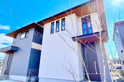 セキュレア葵区千代田4丁目II (分譲住宅)