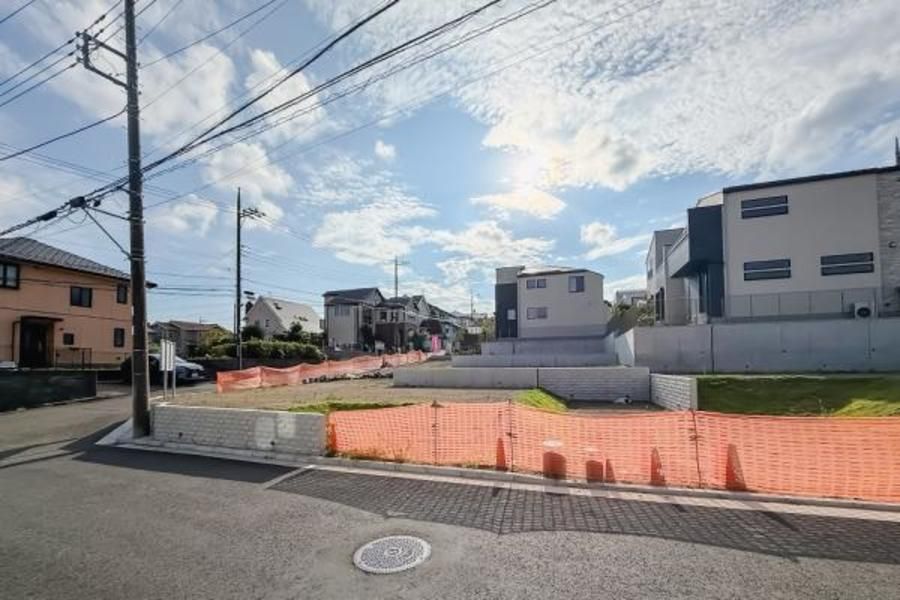 ブランシエラガーデンあざみ野南