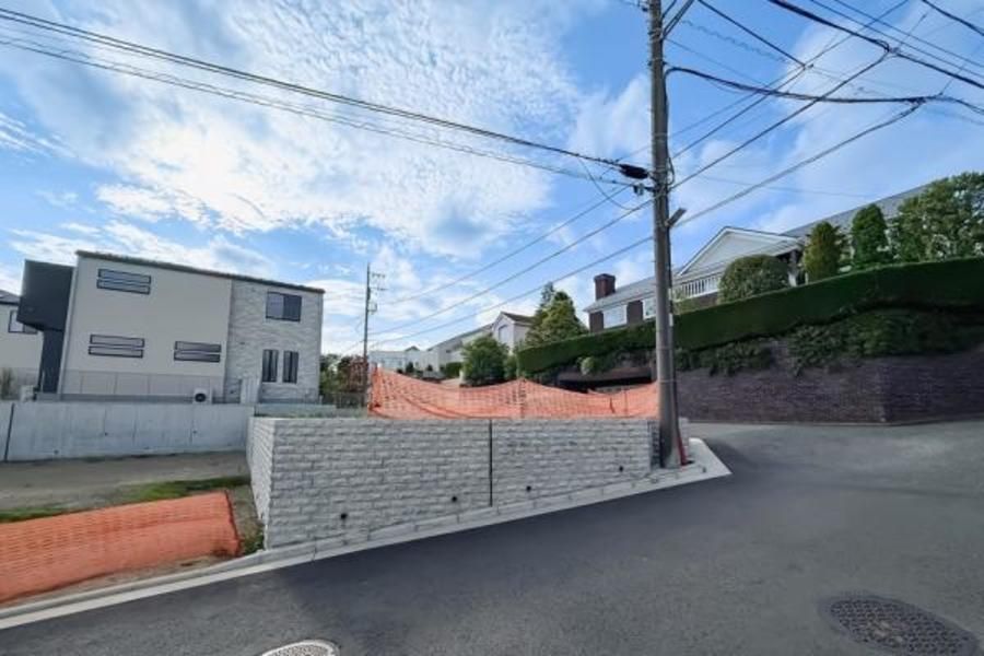 ブランシエラガーデンあざみ野南