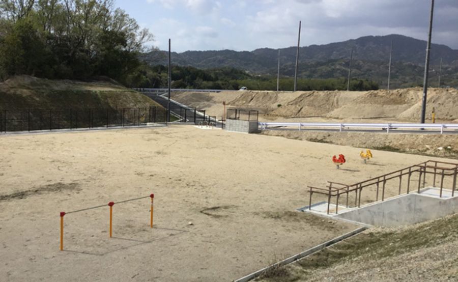 クリザンテームヒルズ西中山