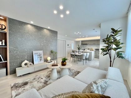 M 6e5641f3 dfb9 4a6a b86e f3875007e064