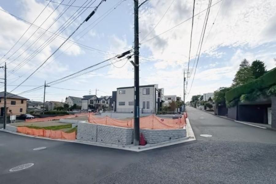 ブランシエラガーデンあざみ野南