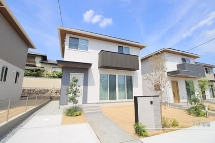 セキュレア奈良大渕池公園東 (分譲住宅)