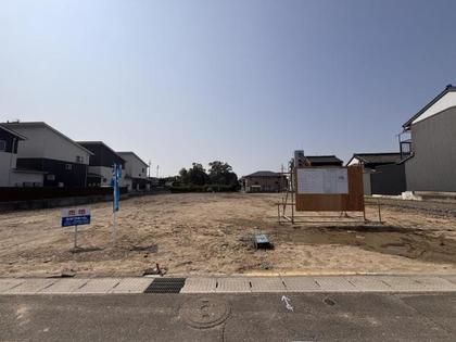 M 241f48df 139a 4570 ac5b d15b4ac8b7e3