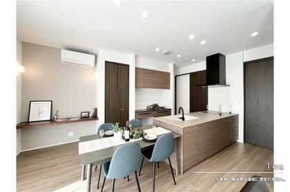 M ad8192e4 8bf3 4f3e 87ec f74c9f32ef34