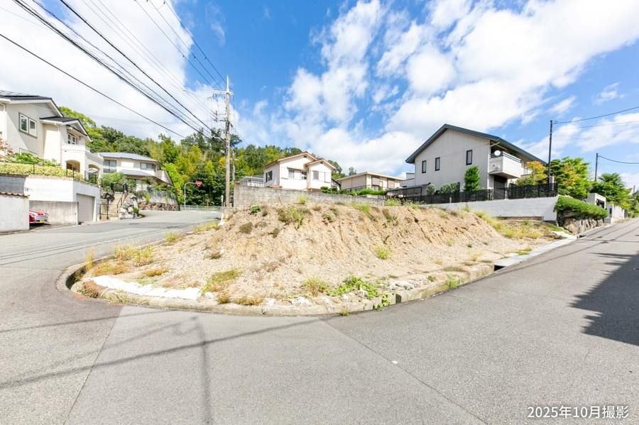 豊中市新千里西町3丁目