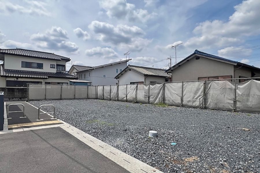セキュレア西川田町　(建築条件付宅地分譲)