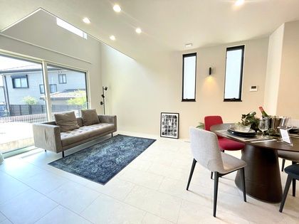 M 4206aa1e 35b0 408b a795 2f3486f1fe36