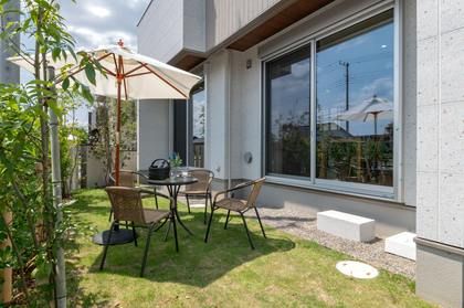 M b2a33d76 9a0d 41a3 a470 d3ae60ee57b0