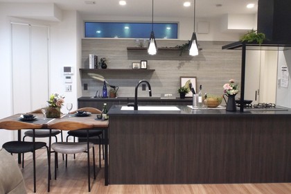 M 318f92cf 862d 4b8e a826 38827a3590bf