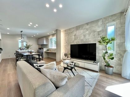 M d587b777 d6a3 47ff 978e d0fdee608a55