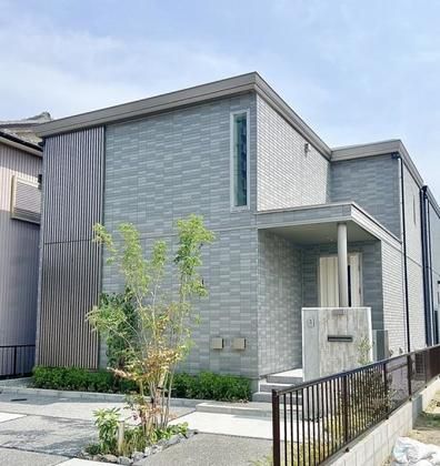 M 8de1b853 a42e 4c08 b097 8f9865cd26a7