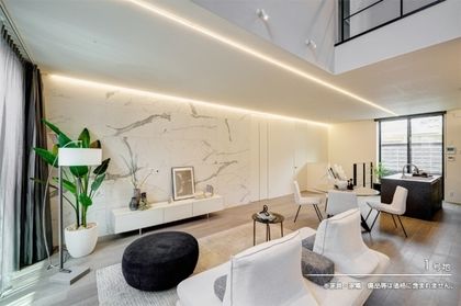 M 2a5bc6ac 1a18 42e7 b271 356715efb706