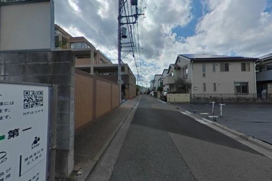 スマートハイムプレイス三鷹市新川