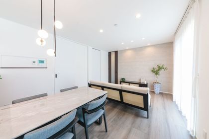 M ce4b70e7 d6b3 4147 8d7c c790c82bed25